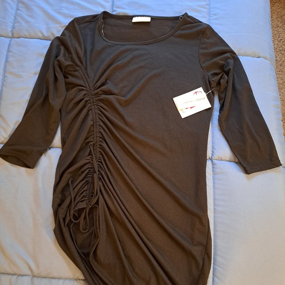 NWT Bobbie Brooks Women's Size Medium Black Ruched Drawstring Tunic Top.